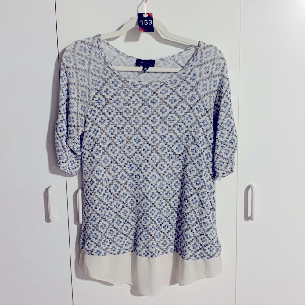 153 AB Studio Knit Top Blue Gray White